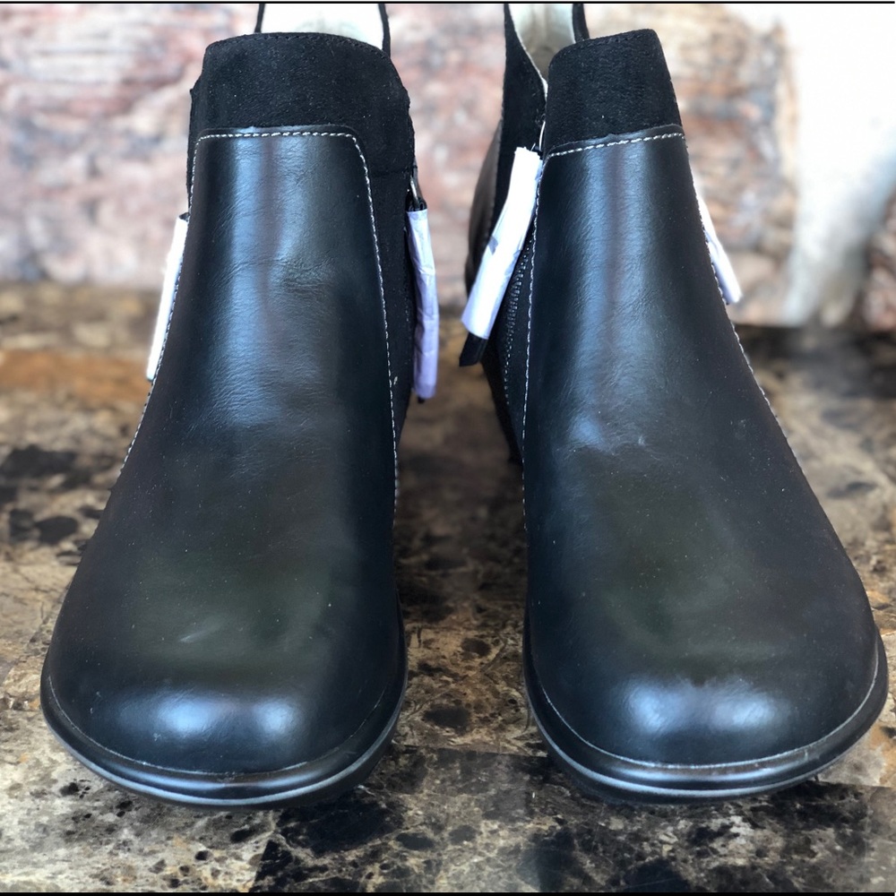 NEW JBU By Jambu Pilot Shooties - Picture 8 of 13